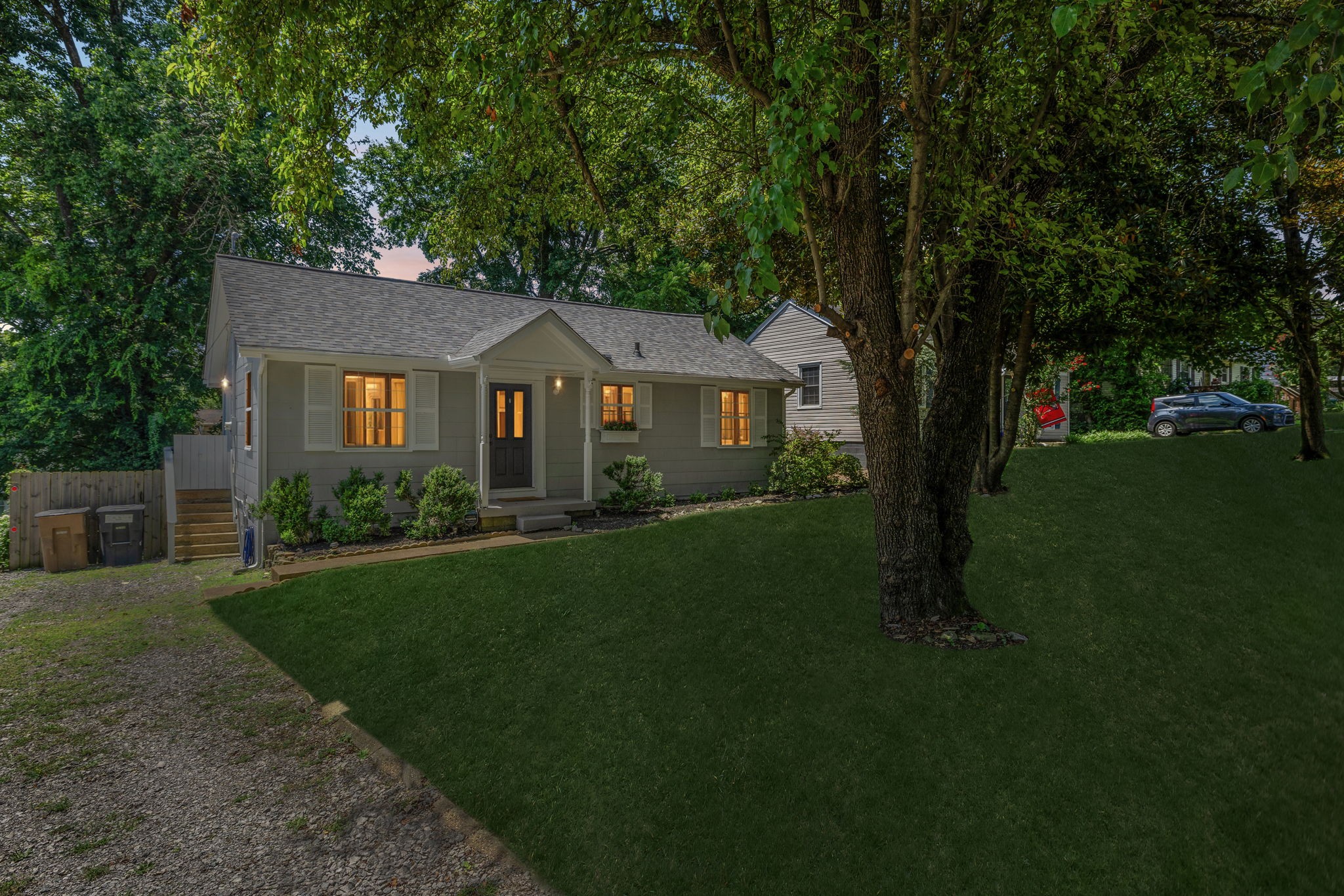 5415 Knob Road Nashville, TN 37209 - Photo 27 of 28 a front view of a house with a garden