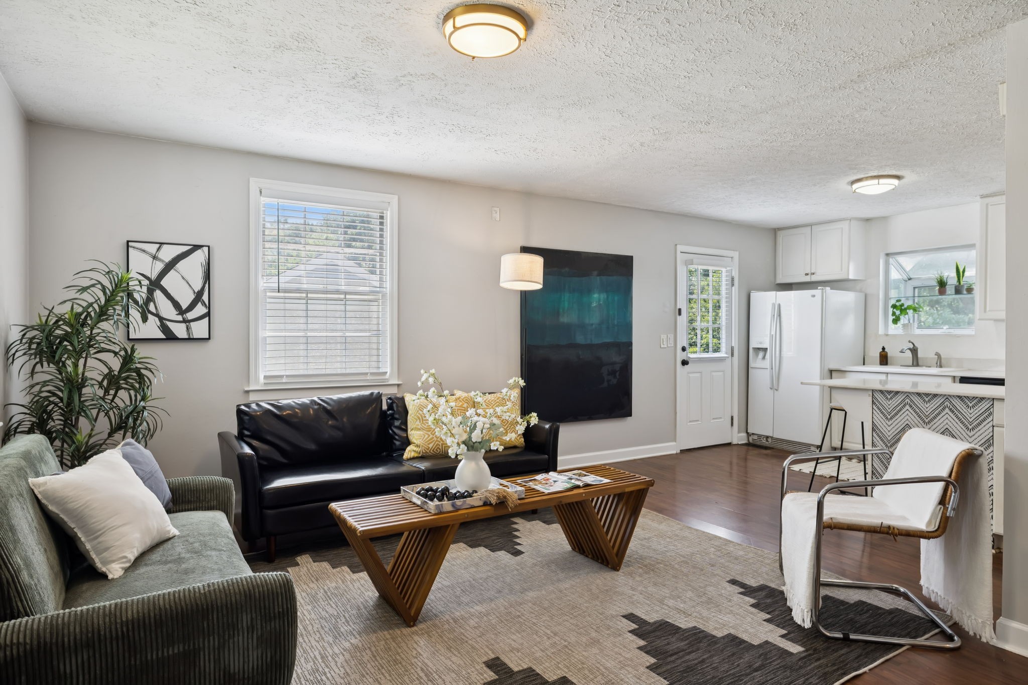 5415 Knob Road Nashville, TN 37209 - Photo 6 of 28 a living room with furniture and a large window