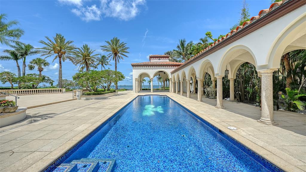 4423 Bay Shore Road Sarasota, FL 34234 - Photo 29 of 51 a view of a house with swimming pool