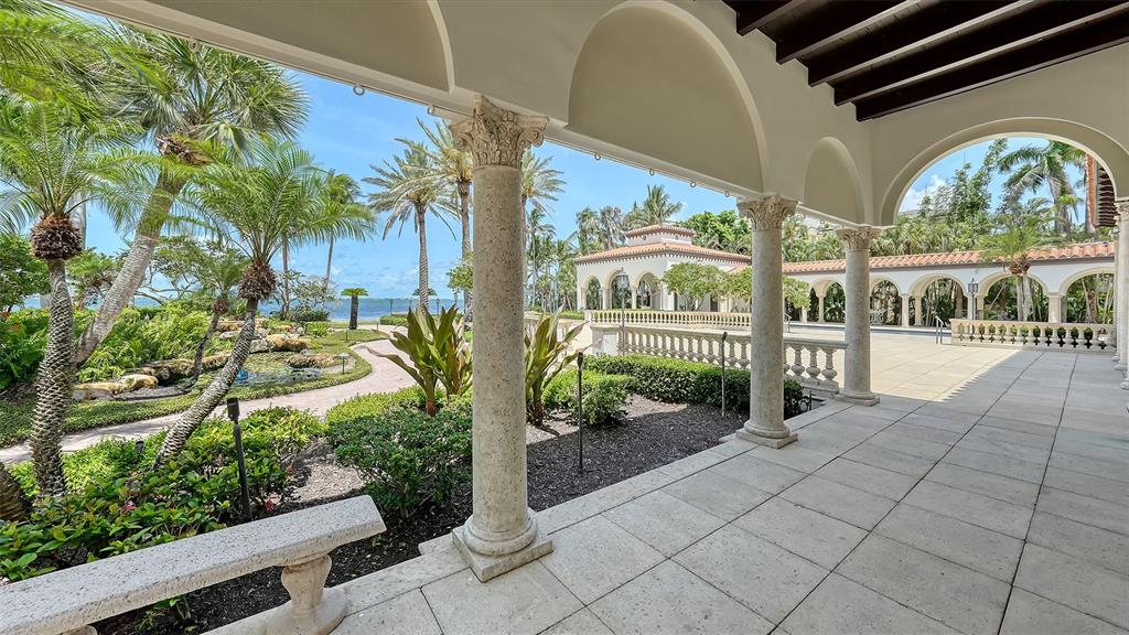 4423 Bay Shore Road Sarasota, FL 34234 - Photo 33 of 51 a view of a building from a porch