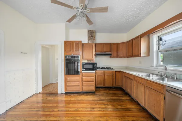 $309,950 | 545 Day Avenue Southwest, Roanoke, VA 24016