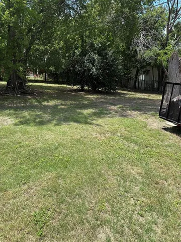 $129,900 | 909 Renfro Drive, White Settlement, TX 76108