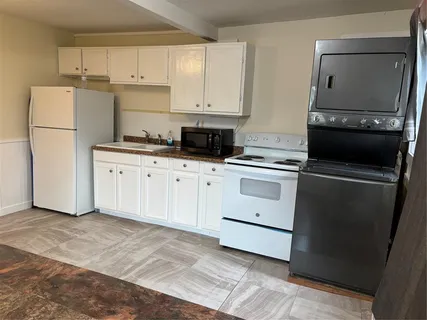 $129,900 | 909 Renfro Drive, White Settlement, TX 76108