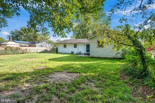 a view of a house with a big yard