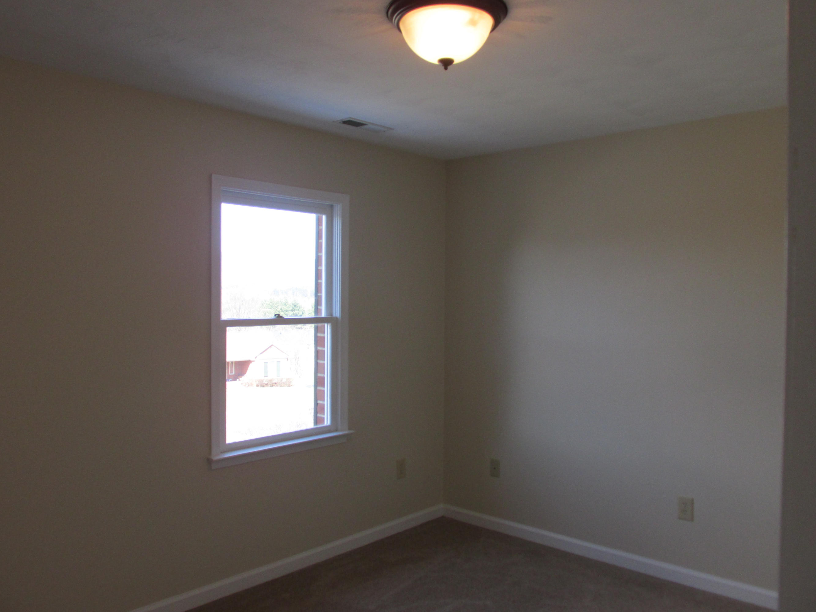 218 Winesap Road Roanoke, VA 24019 - Photo 20 of 33 Bedroom Four