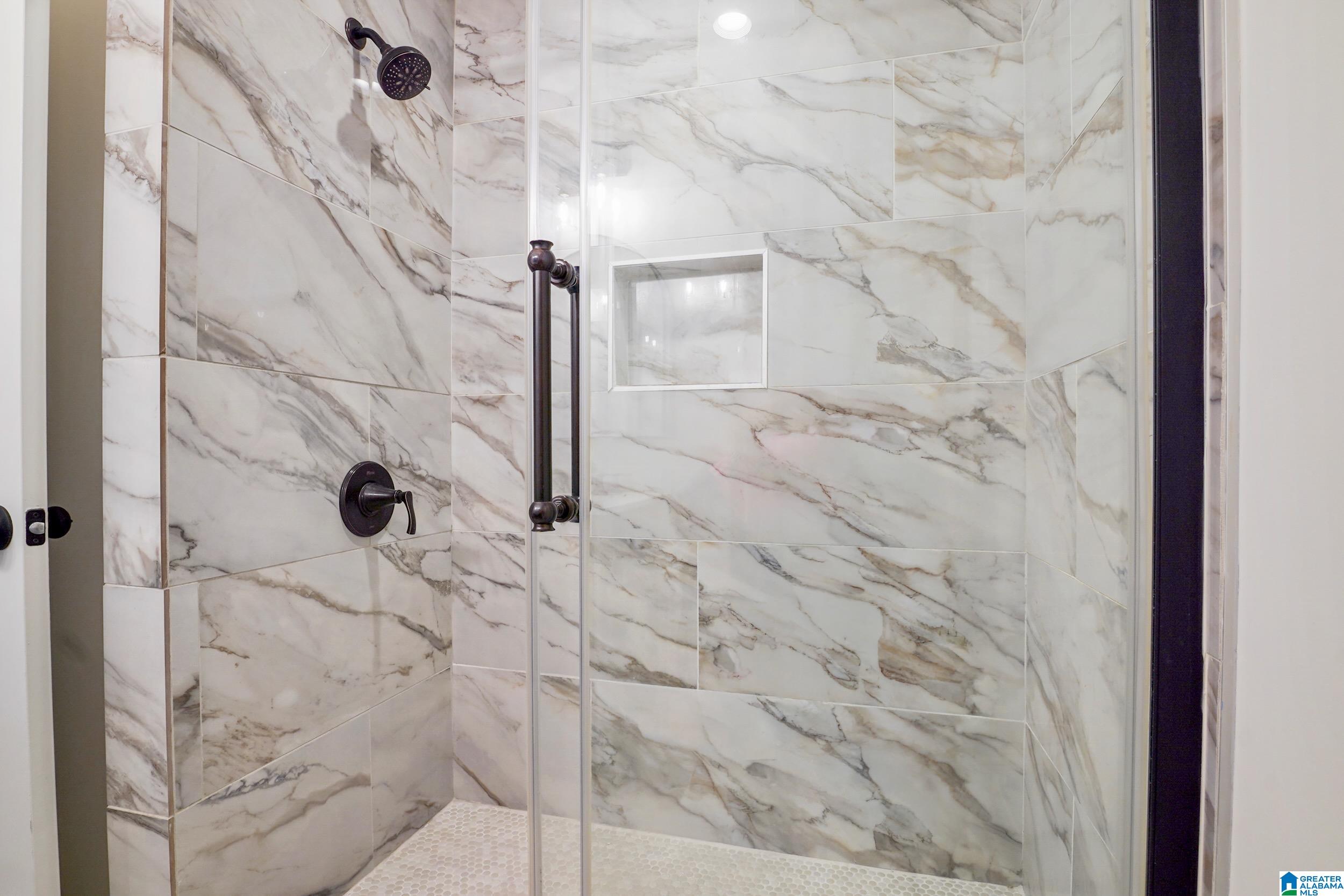 636 Bluff Park Road Hoover, AL 35226 - Photo 34 of 62 Gallery Image 34