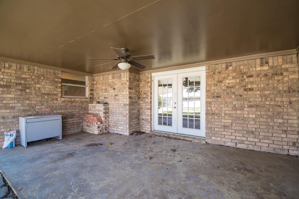 9190 Orbiter Circle Dallas, TX 75243 - Photo 6 of 25