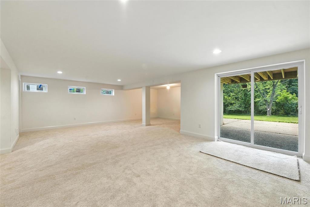 15282 Springrun Drive Chesterfield, MO 63017 - Photo 27 of 33 Gallery Image 27