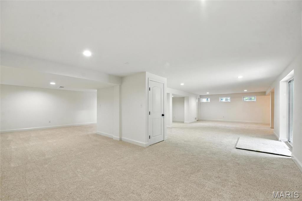 15282 Springrun Drive Chesterfield, MO 63017 - Photo 28 of 33 Gallery Image 28