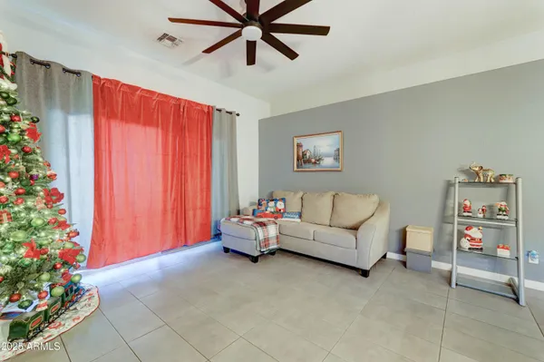 $374,900 | 5515 South 15th Way, Phoenix, AZ 85040