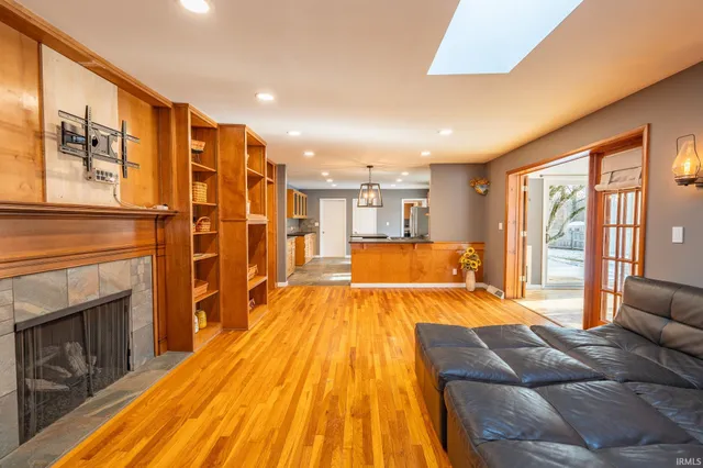 $399,900 | 1755 Farview Drive, Peru, IN 46970