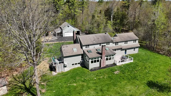 $1,295,000 | 43 Sturbridge Lane, Cumberland, ME 04021