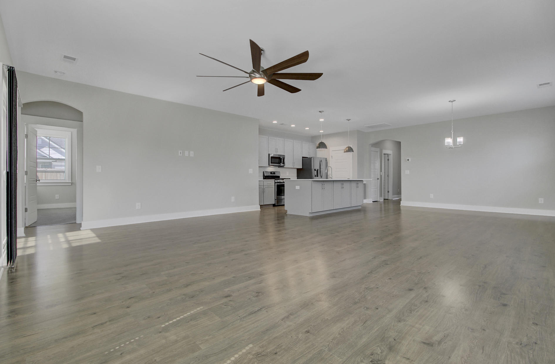313 Citation Way Moncks Corner, SC 29461 - Photo 14 of 35 19cff452-3371-4be0-8a8b-9b52980f619c_-_1