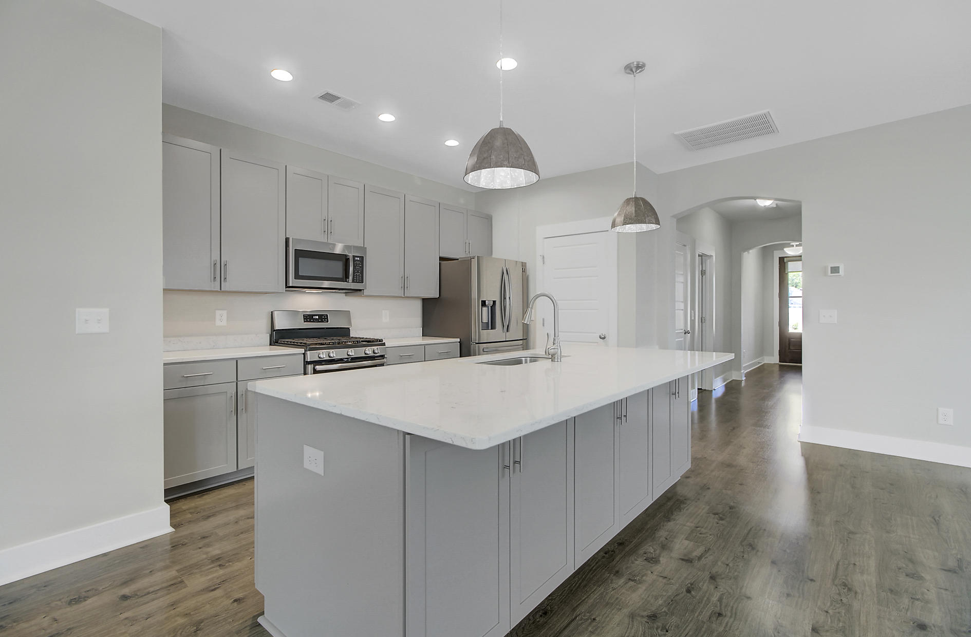 313 Citation Way Moncks Corner, SC 29461 - Photo 8 of 35 3acae8ca-48c6-4781-84ca-4d244e2a68b9_-_8