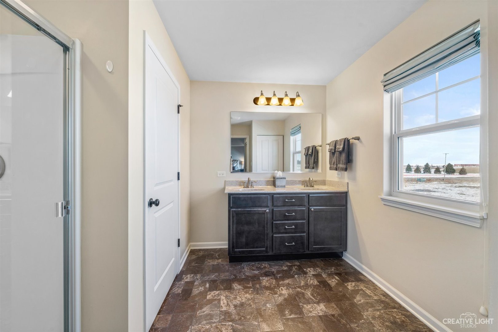 3806 Monterey Circle Algonquin, IL 60102 - Photo 17 of 33 a room with a dresser and a window