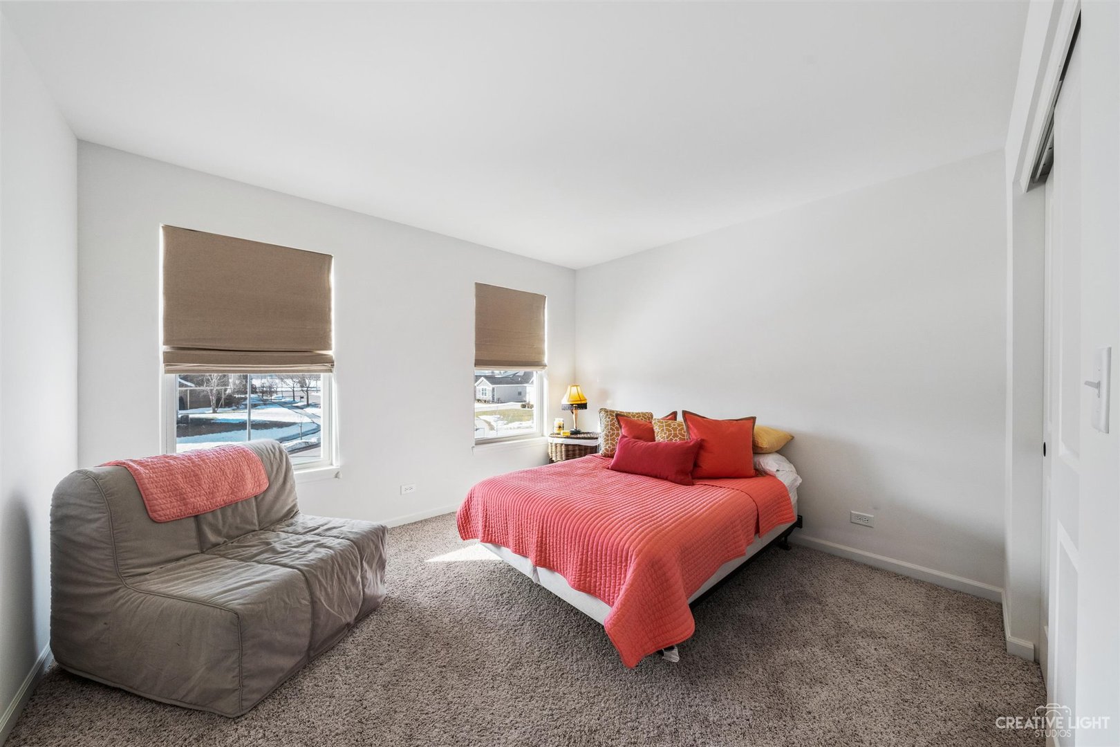 3806 Monterey Circle Algonquin, IL 60102 - Photo 19 of 33 a bedroom with a bed and couch