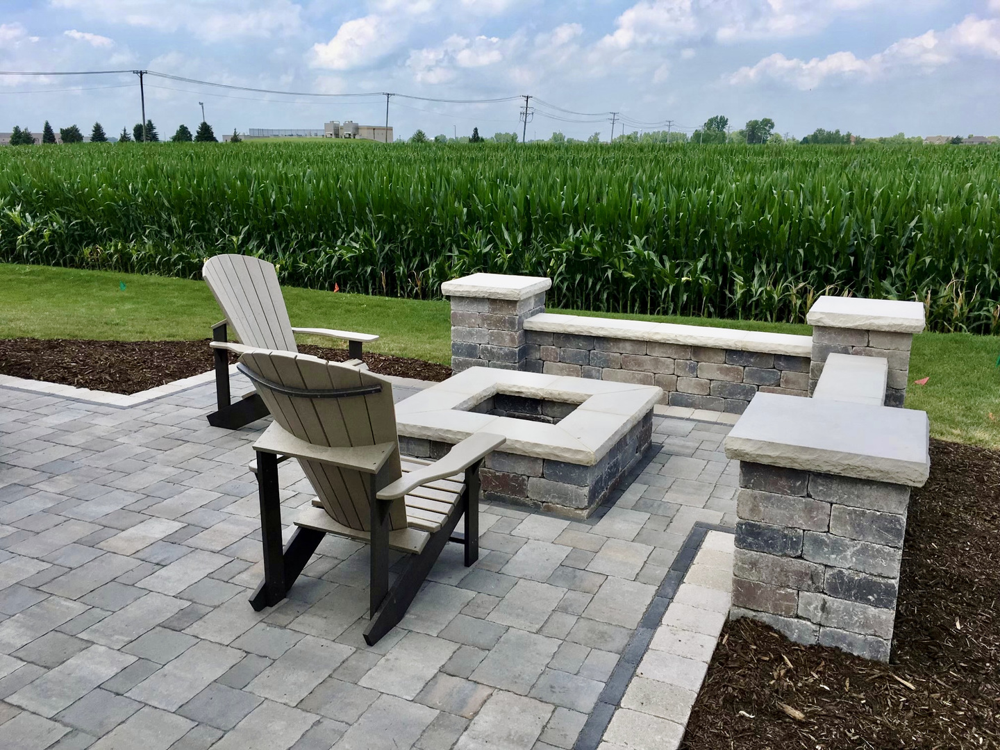 3806 Monterey Circle Algonquin, IL 60102 - Photo 32 of 33 a view of a patio with a table and chairs