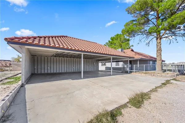 $740,000 | 1967 North Moapa Valley Boulevard, Overton, NV 89040