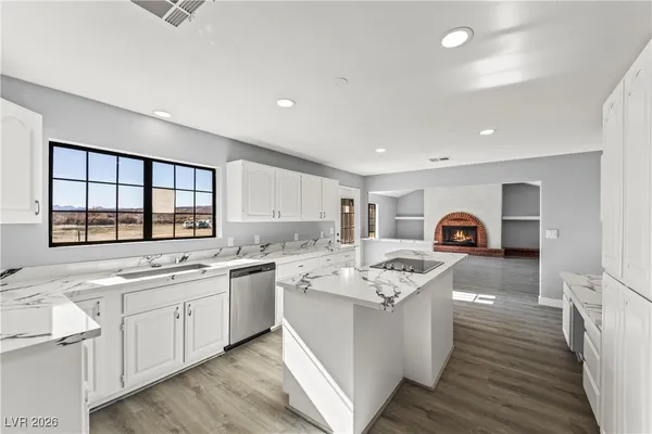 $740,000 | 1967 North Moapa Valley Boulevard, Overton, NV 89040