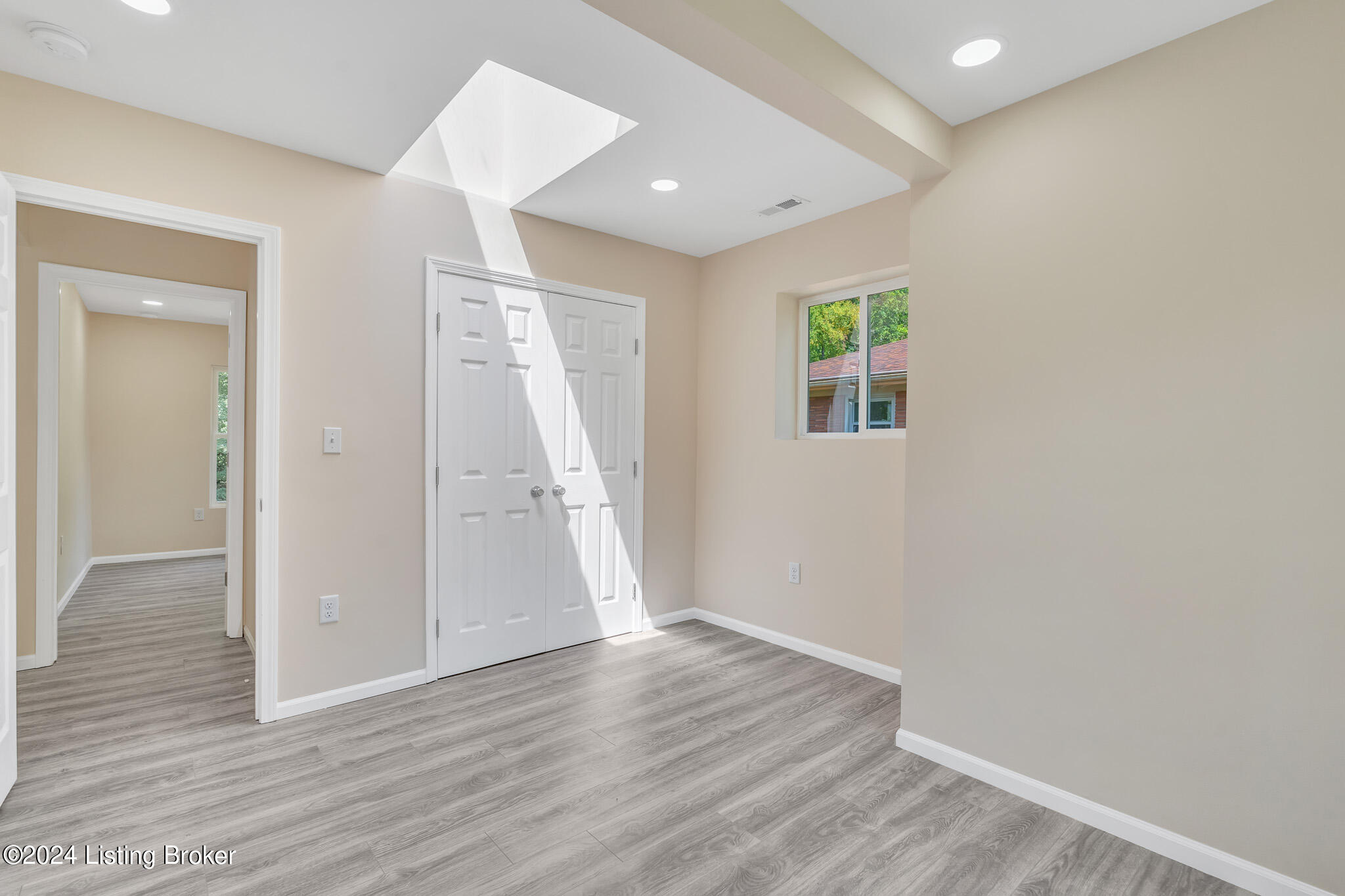 5357 Park Road Louisville, KY 40214 - Photo 39 of 54 Bedroom