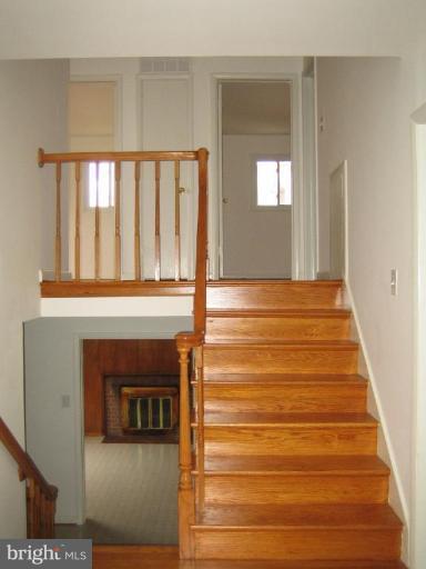 2204 Mark Court Silver Spring, MD 20910 - Photo 26 of 28 Unique #1