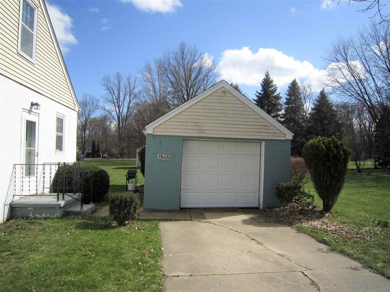 18420 Bulla Road South Bend, IN 46637 - Photo 4 of 31 Gallery Image 4