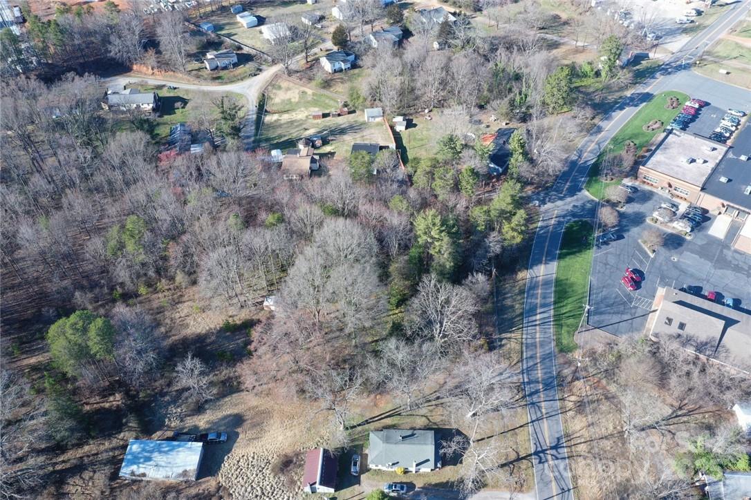 320 Fairgrove Church Road Southeast Conover, NC 28613 - Photo 17 of 27