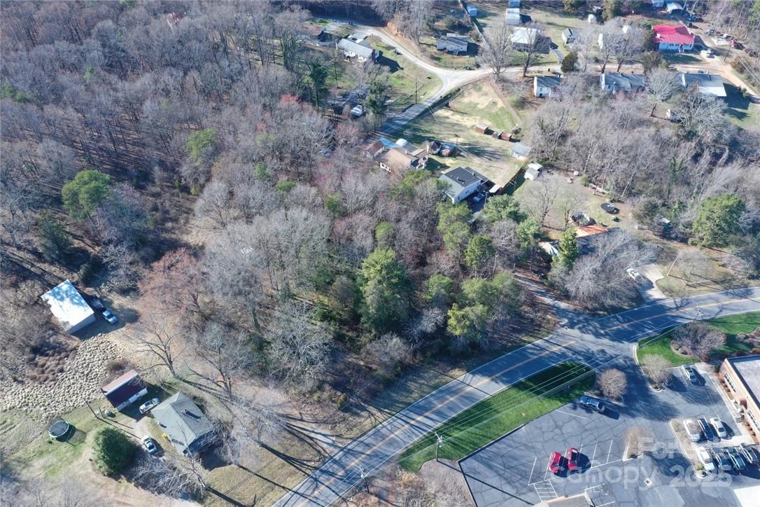 320 Fairgrove Church Road Southeast Conover, NC 28613 - Photo 19 of 27