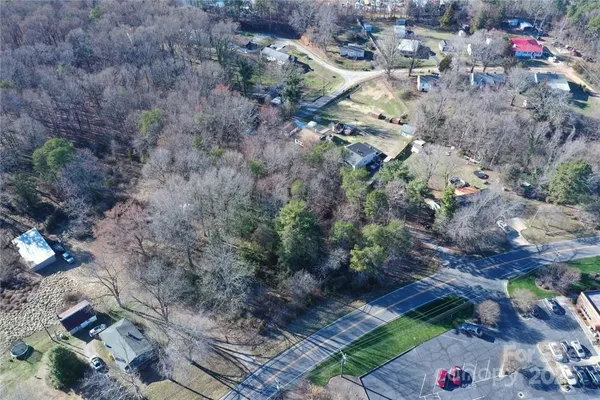 $42,500 | 320 Fairgrove Church Road Southeast, Conover, NC 28613