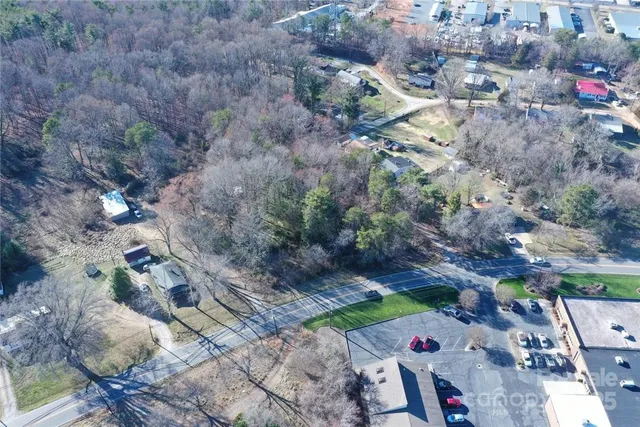 $42,500 | 320 Fairgrove Church Road Southeast, Conover, NC 28613