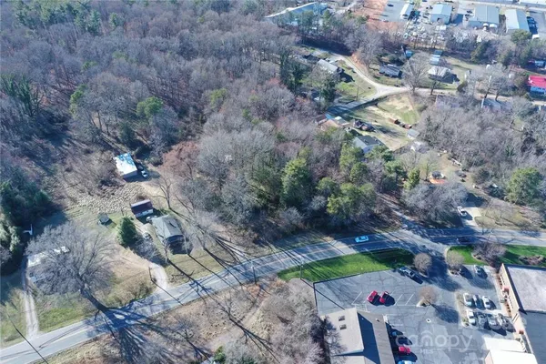 $42,500 | 320 Fairgrove Church Road Southeast, Conover, NC 28613