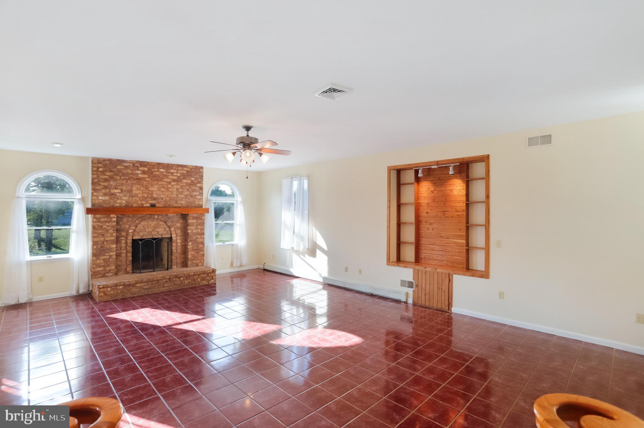 7925 Neck Road Williamsport, MD 21795 - Photo 14 of 50 Gallery Image 14