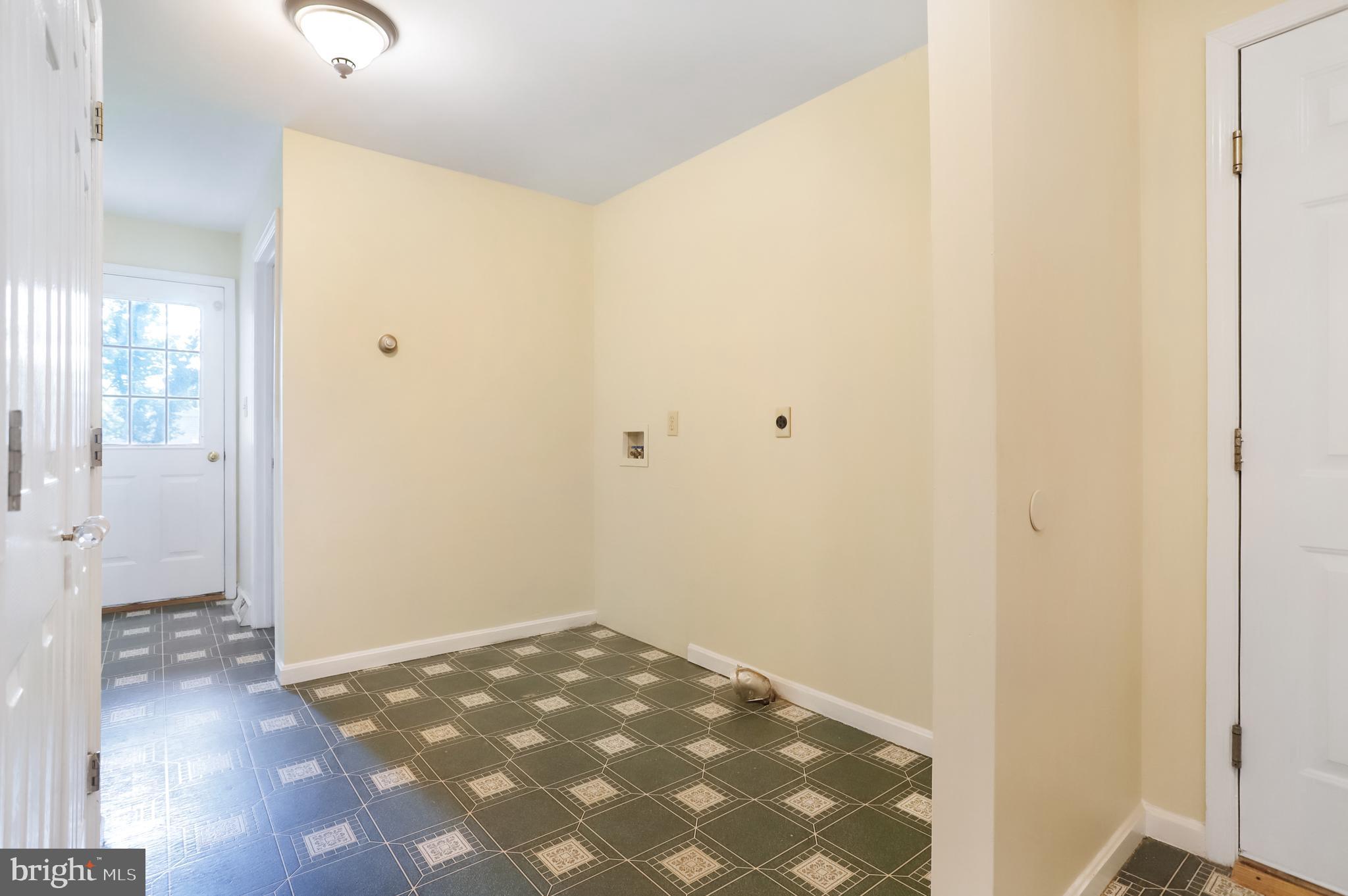 7925 Neck Road Williamsport, MD 21795 - Photo 19 of 50 Gallery Image 19