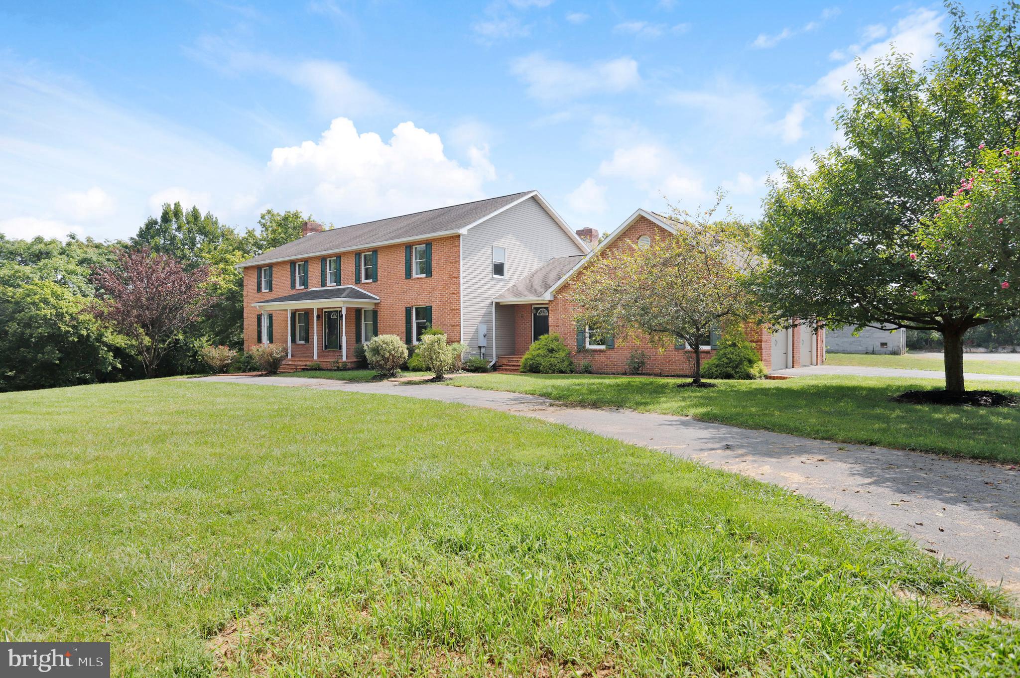 7925 Neck Road Williamsport, MD 21795 - Photo 4 of 50 Gallery Image 4