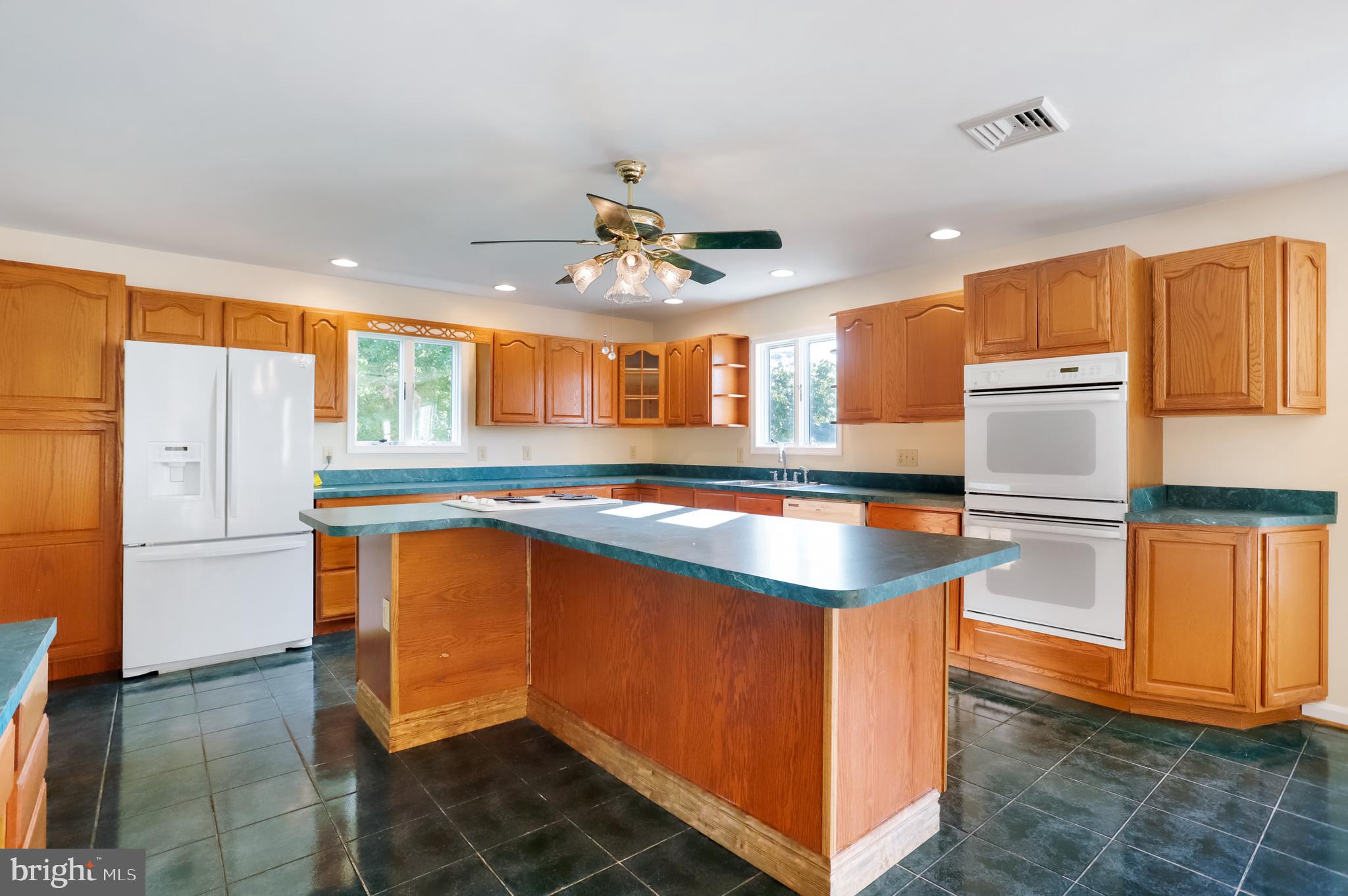 7925 Neck Road Williamsport, MD 21795 - Photo 10 of 50 Gallery Image 10