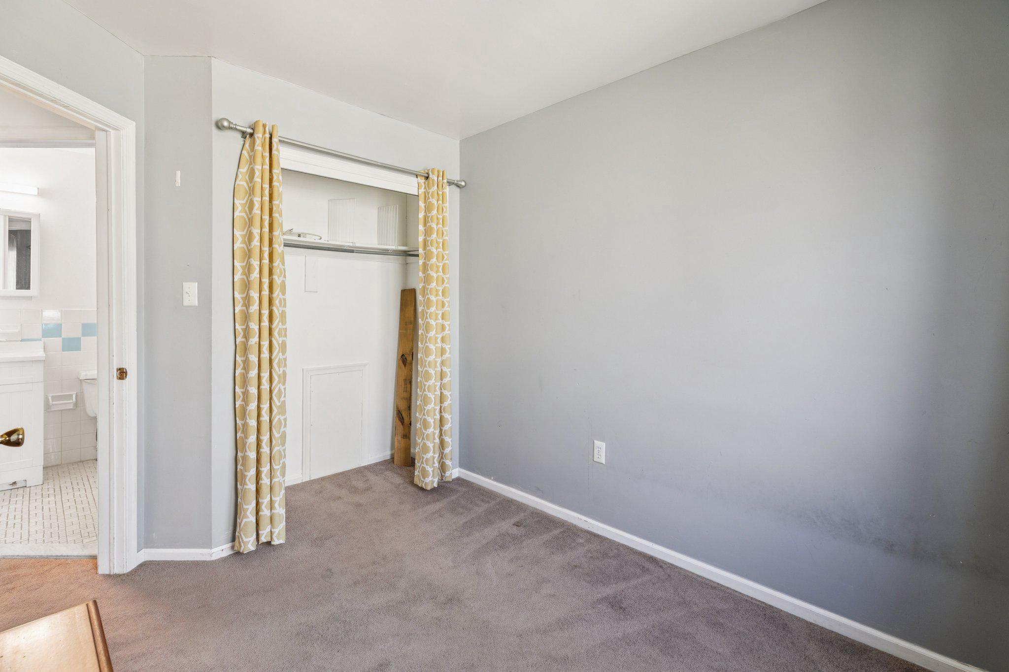 3379 Frederick Street Philadelphia, PA 19129 - Photo 24 of 42 3rd Bedroom