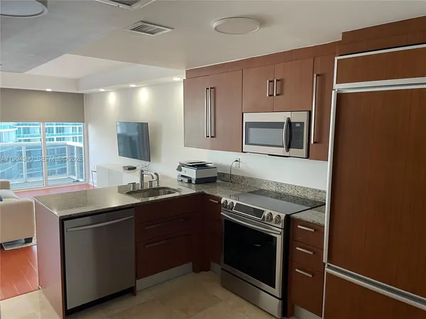 $2,995 | 10275 Collins Avenue, Unit 1205, Bal Harbour, FL 33154