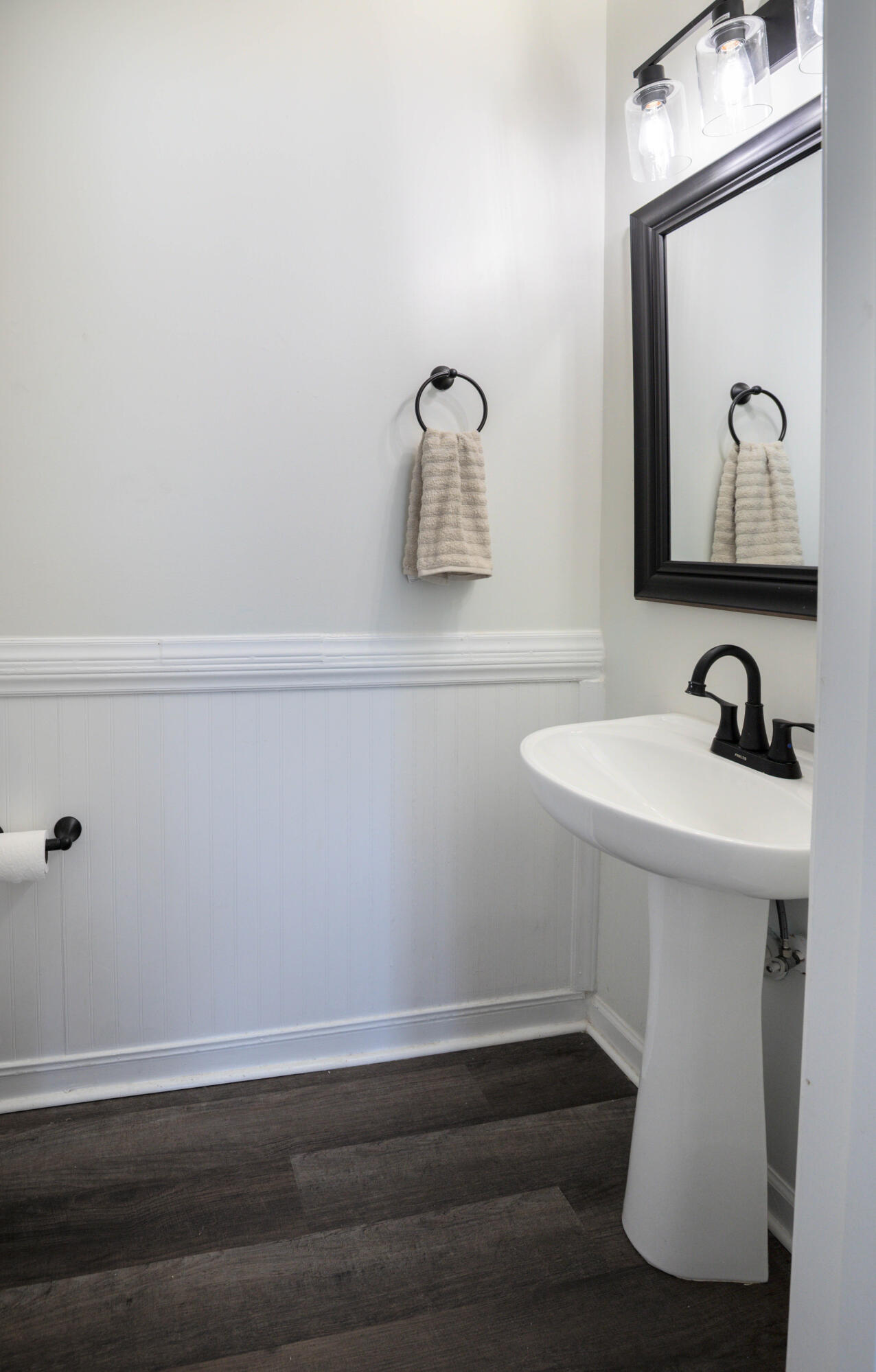 147 Red Leaf Boulevard Moncks Corner, SC 29461 - Photo 10 of 19 Half Bath