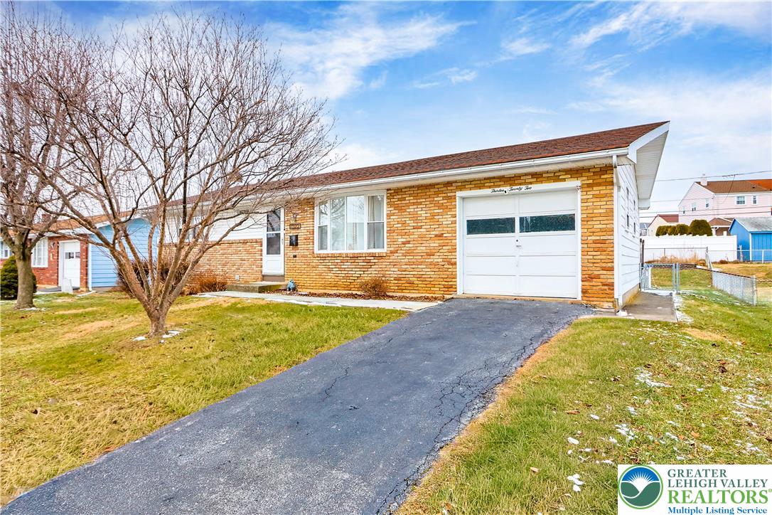 1322 Valley Road Bethlehem, PA 18018 - Photo 32 of 32 Make this house your today!