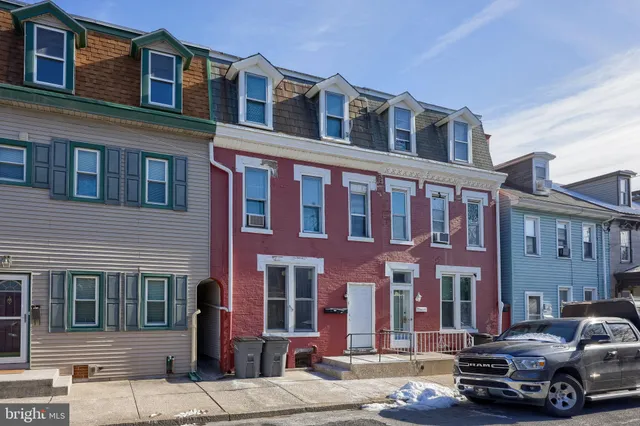 $250,000 | 512 Spruce Street, Lebanon, PA 17046