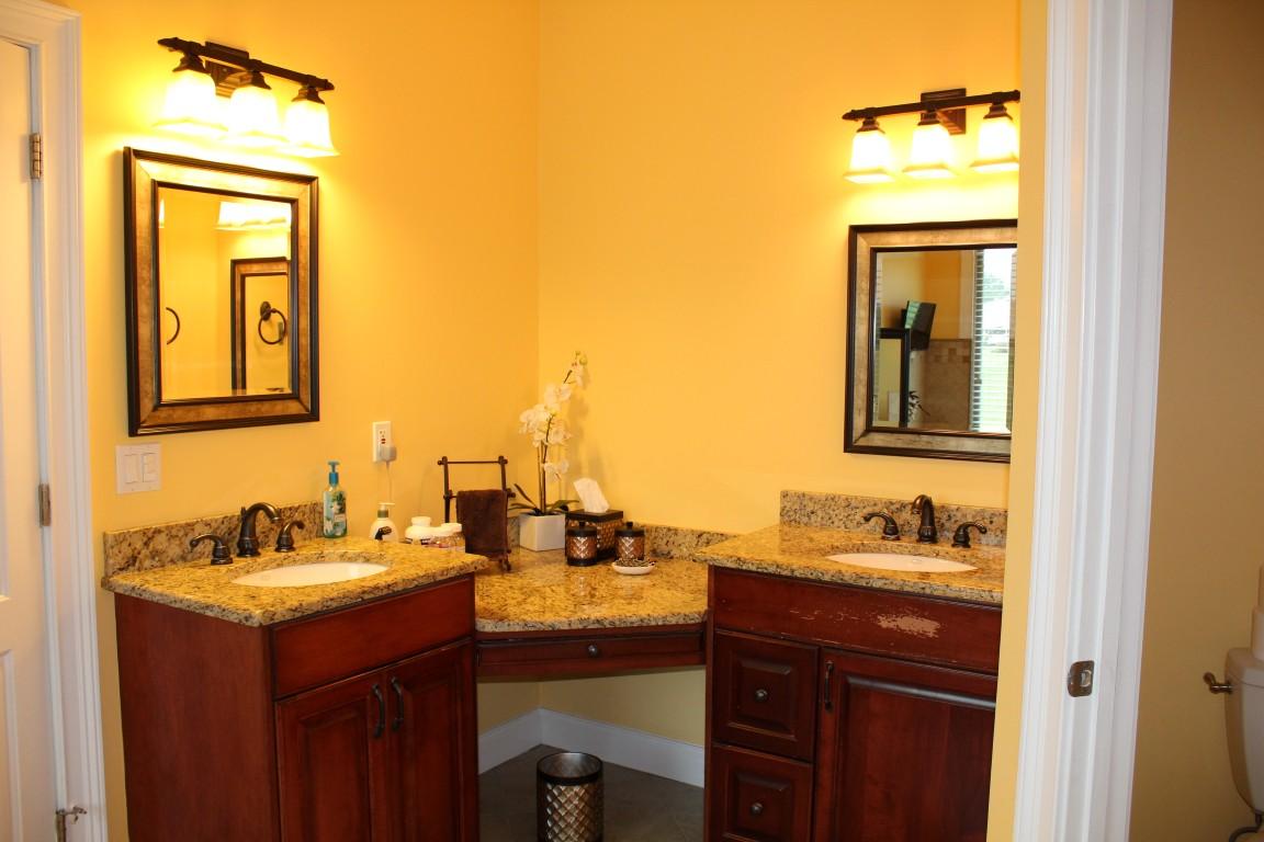 938 Fisher Road, Unit 57 Dayton, TN 37321 - Photo 29 of 72 double vanities in master bath