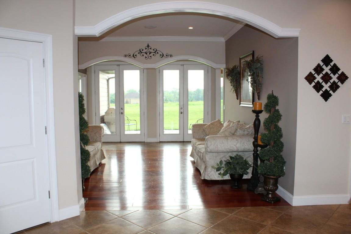 double doorway into formal sitting area