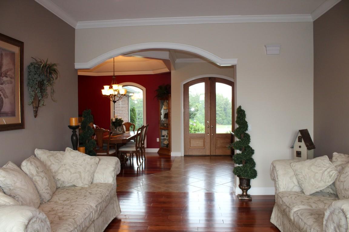 formal sitting area off foyer