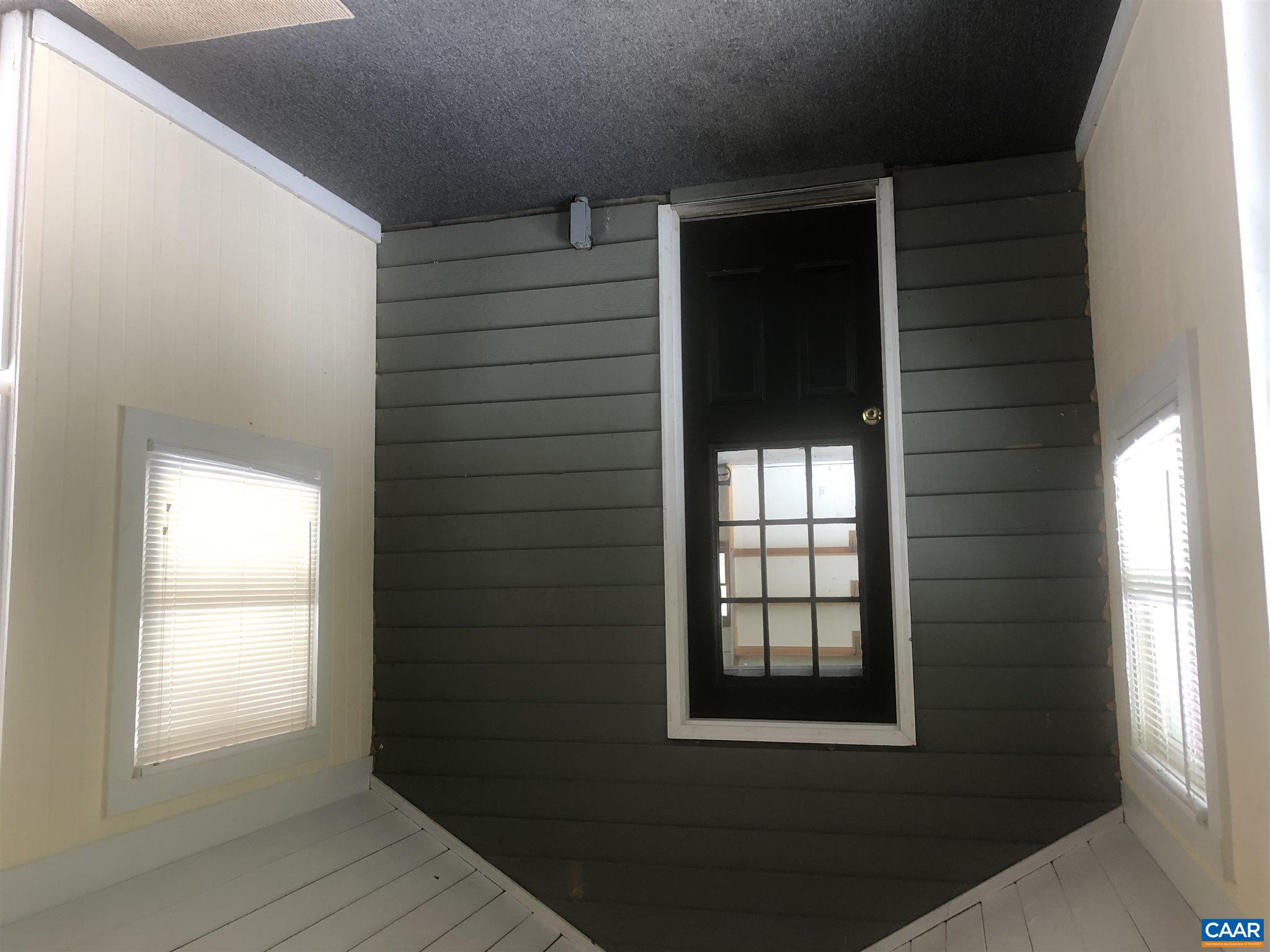 2811 Amicus Road Stanardsville, VA 22973 - Photo 20 of 27 a view of an empty room and window
