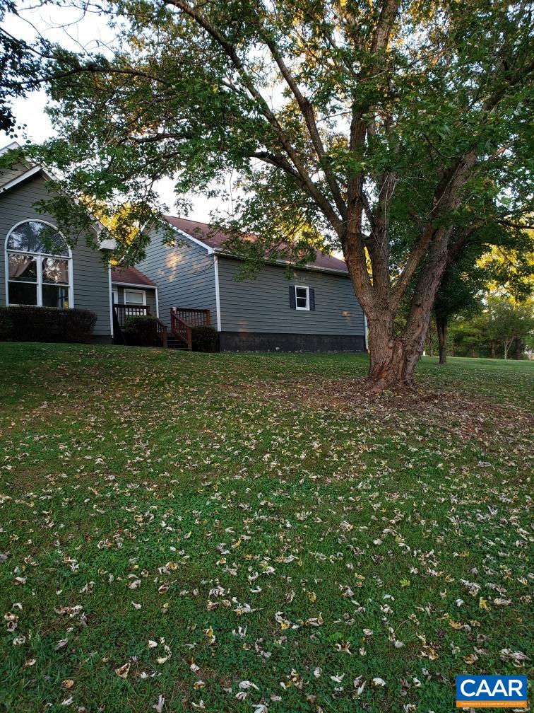 2811 Amicus Road Stanardsville, VA 22973 - Photo 4 of 27 a view of a house with a tree
