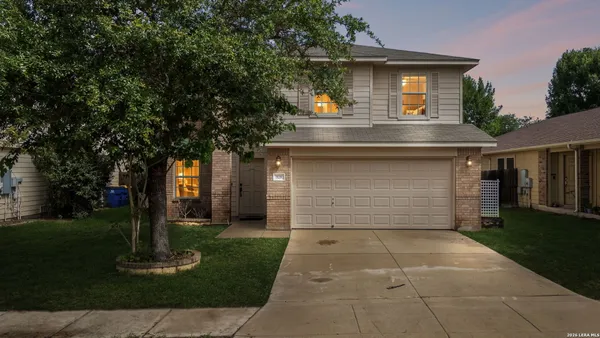 $305,000 | 328 Wagon Wheel Way, Cibolo, TX 78108