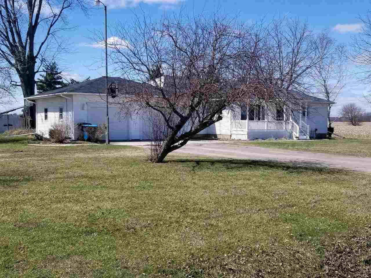 5641 North Mackinaw Road Pinconning, MI 48650 - Photo 9 of 55