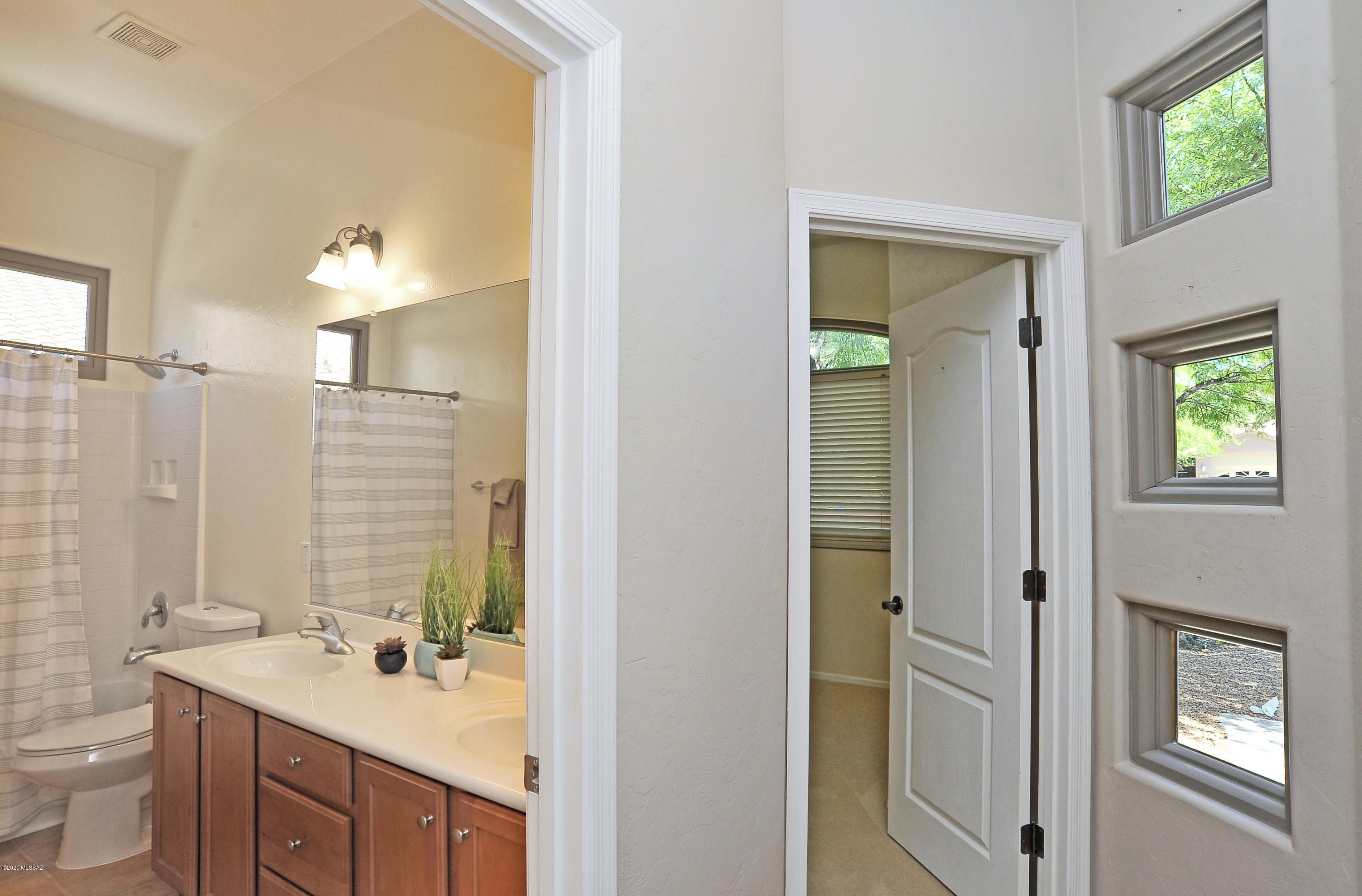 7959 North Rondure Loop Tucson, AZ 85743 - Photo 14 of 41 Gallery Image 14