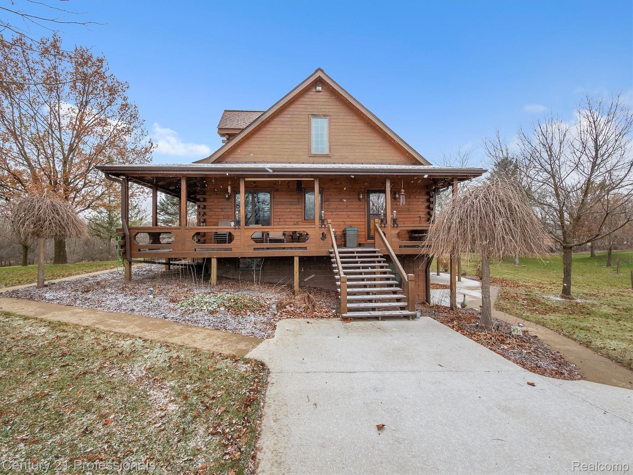 12862 Foley Road Emmett, MI 48022 - Photo 42 of 83 44-12862 Foley Rd--windowstill-realestate-photography-31.jpg