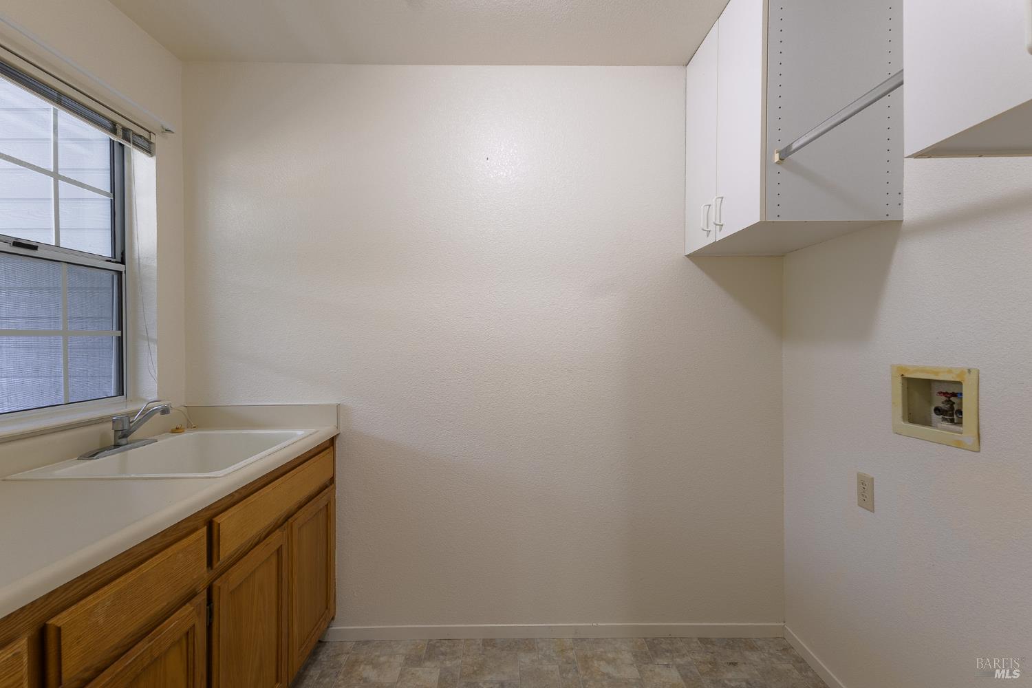 1195 Exeter Drive Santa Rosa, CA 95401 - Photo 12 of 30